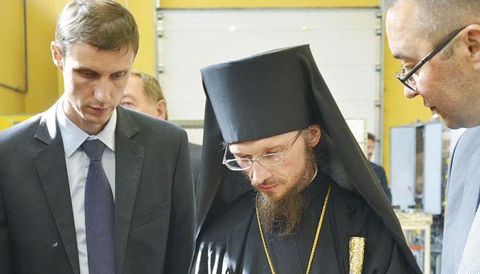 La obediencia aligera la carga Benjamín Obispo de Borisov Vicario de la diócesis de Minsk
