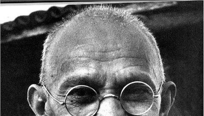 Mahatma Gandhi - biographie, informations, vie personnelle
