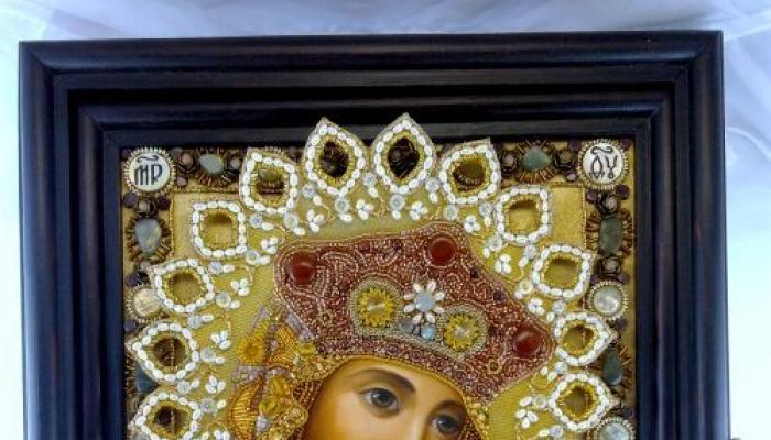 ไอคอนของพระแม่มารีย์ผู้ศักดิ์สิทธิ์ “ไอคอน Andronikovskaya ของพระมารดาของพระเจ้า “Andronikovskaya”